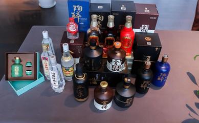 口感超燃!这3款白酒完全不输茅台五粮液!