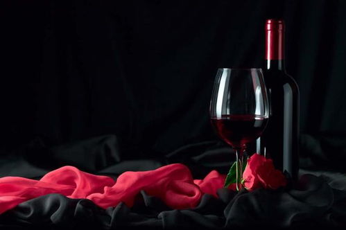 红酒竖放好还是横放好 手不要太欠,否则将会弄巧反拙